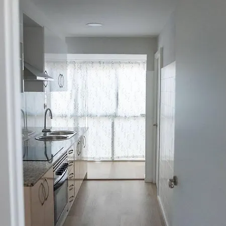 Apartment Seaside Views In